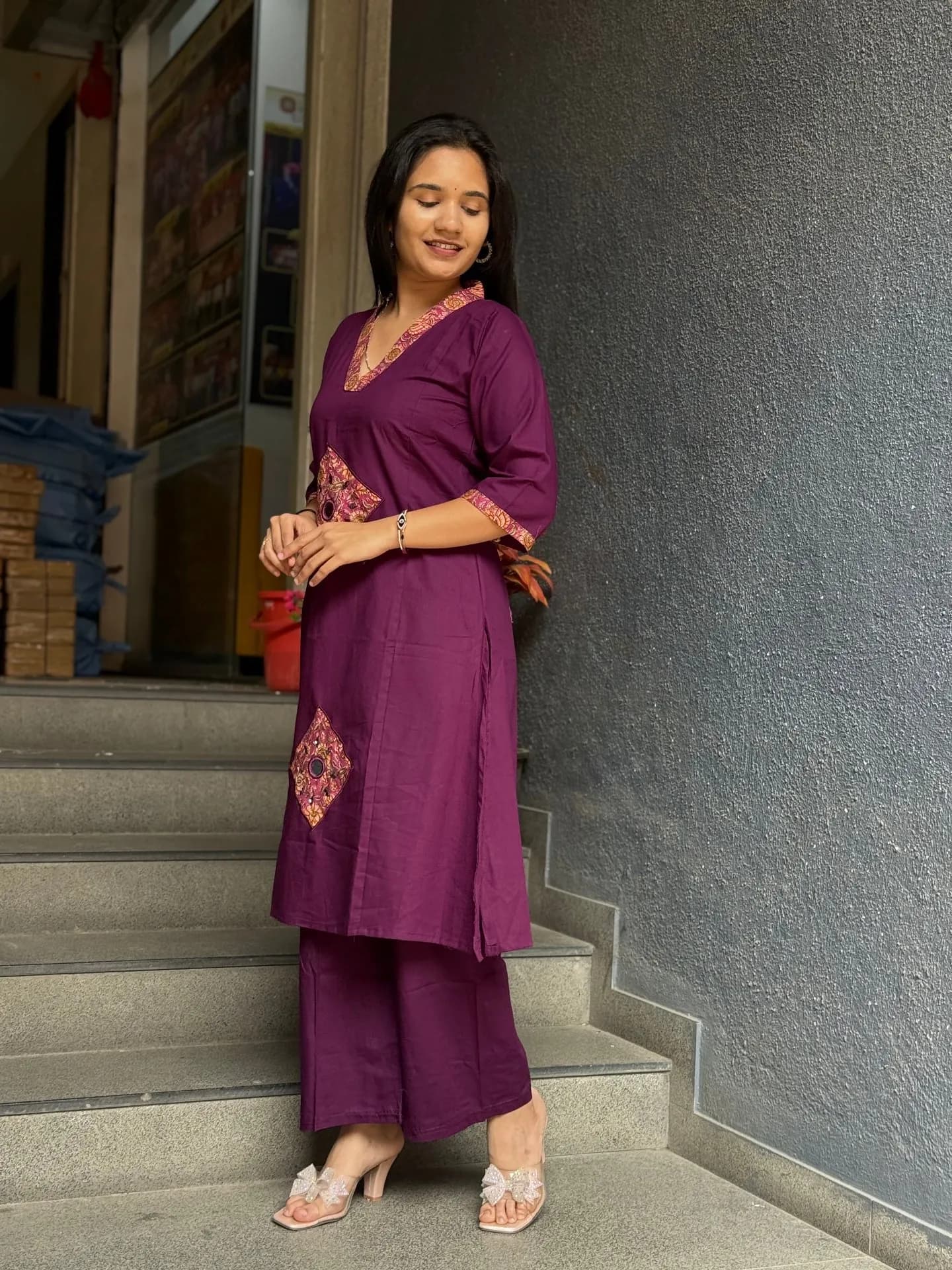 PLUM REGAL CORD SET