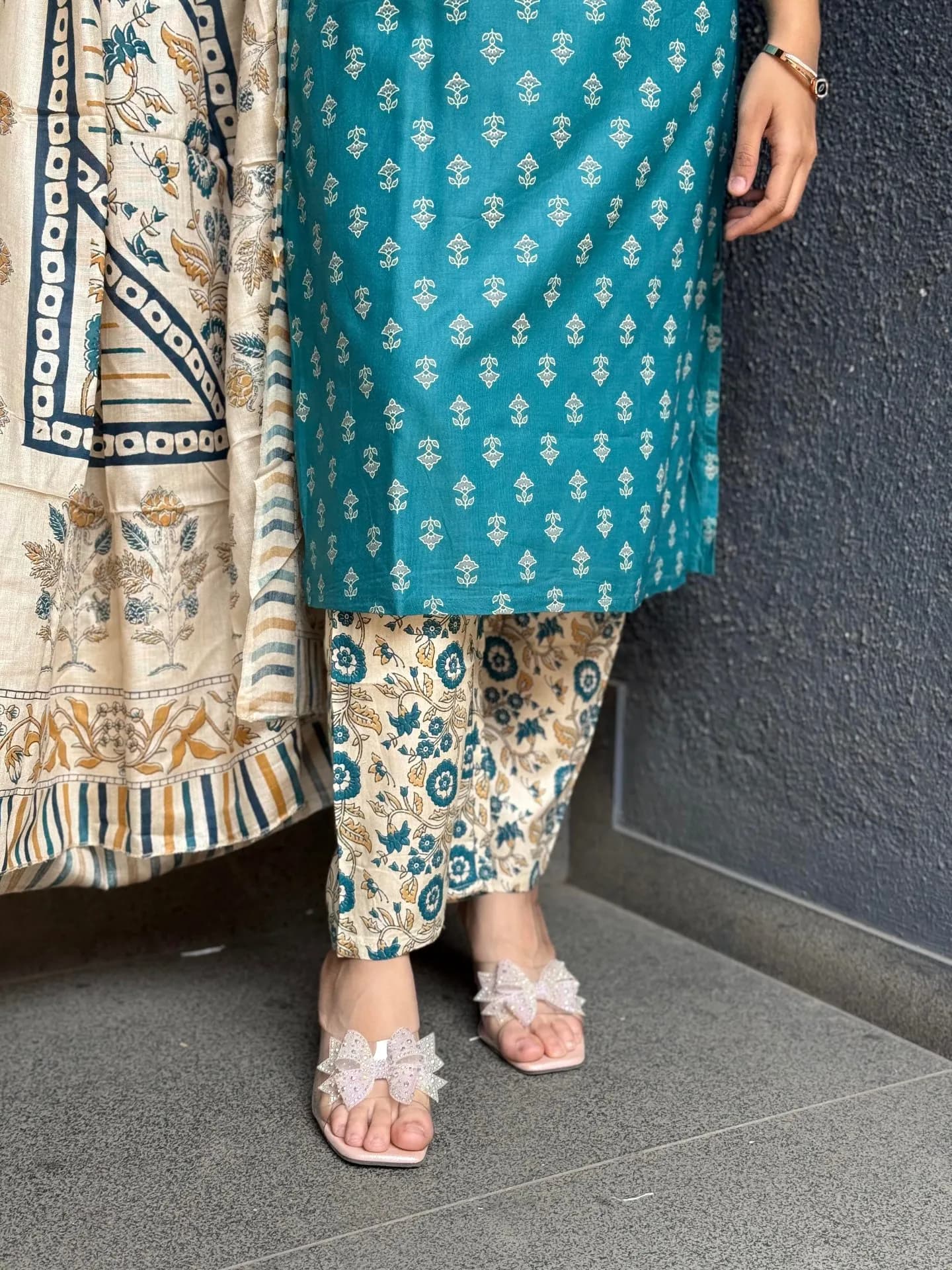 Teal Heritage Elegance Set